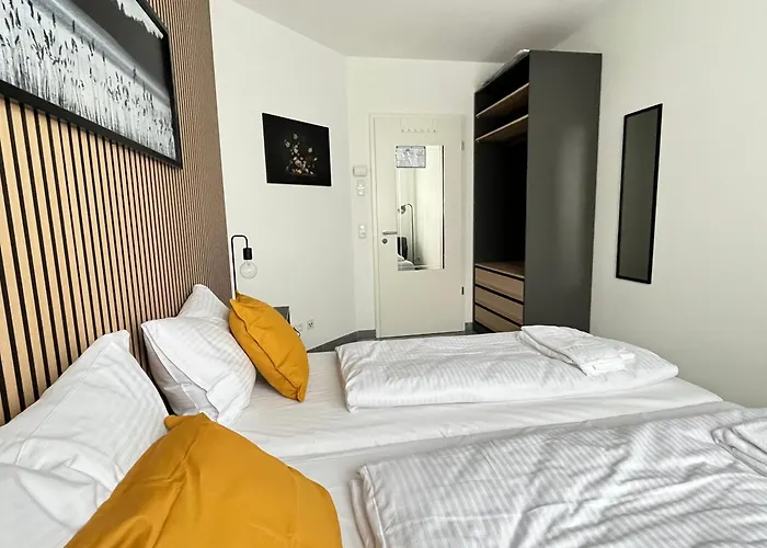 Lta Sued No3 Friends & Family * Munich