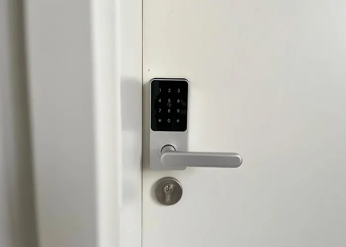 Lta Sued No3 Friends & Family Munich